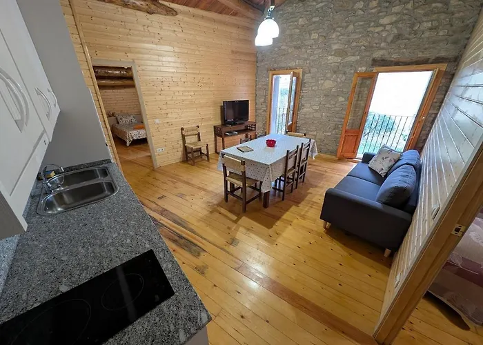 Rustic Charm In Ager, A Natural Paradise Apartment *